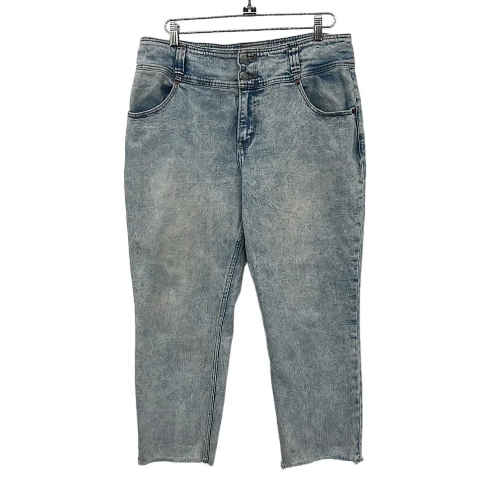 Abercrombie & Fitch Women's High Rise Washed Blue Jean Pants